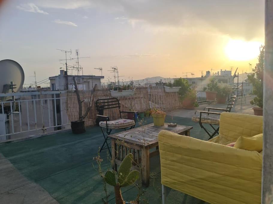 Καλινοβου 1 Κευελπιδων Πεδιον Αρεωσ Atenas Exterior foto