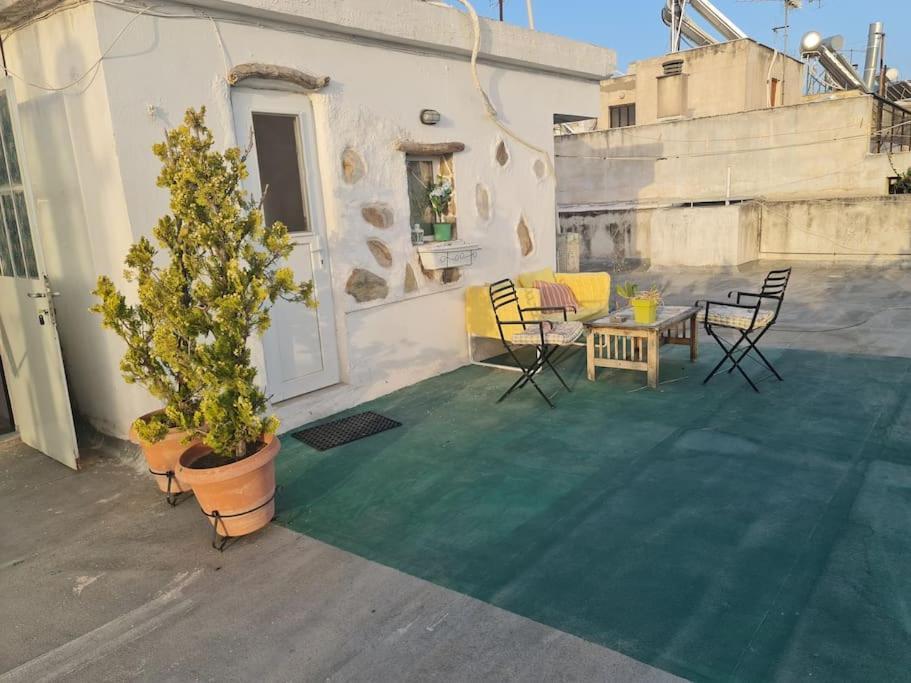 Καλινοβου 1 Κευελπιδων Πεδιον Αρεωσ Atenas Exterior foto